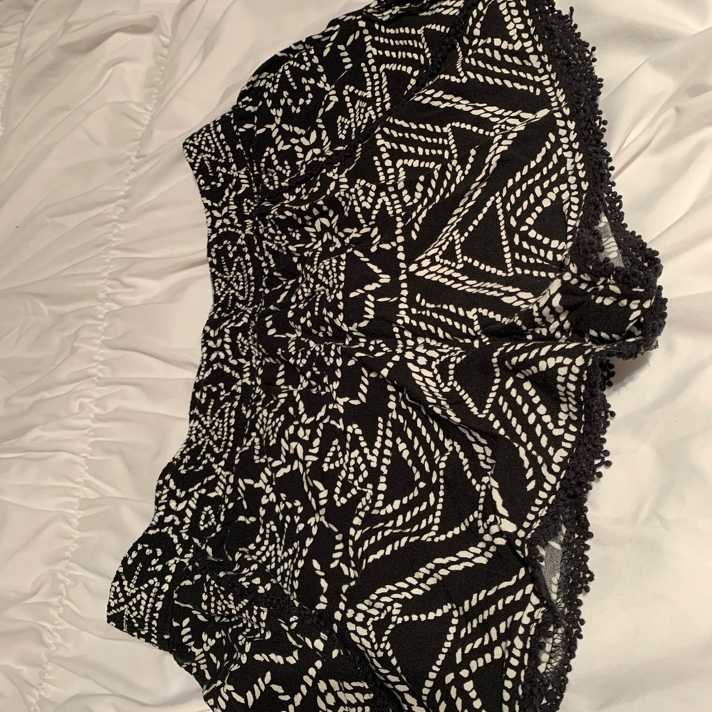 Flowy patterned shorts